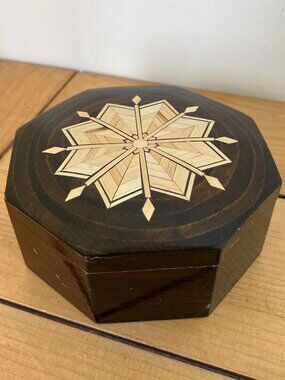 Wood Trinket Box with Straw Motif on Lid Vintage Wooden Decor Hand Made Canada